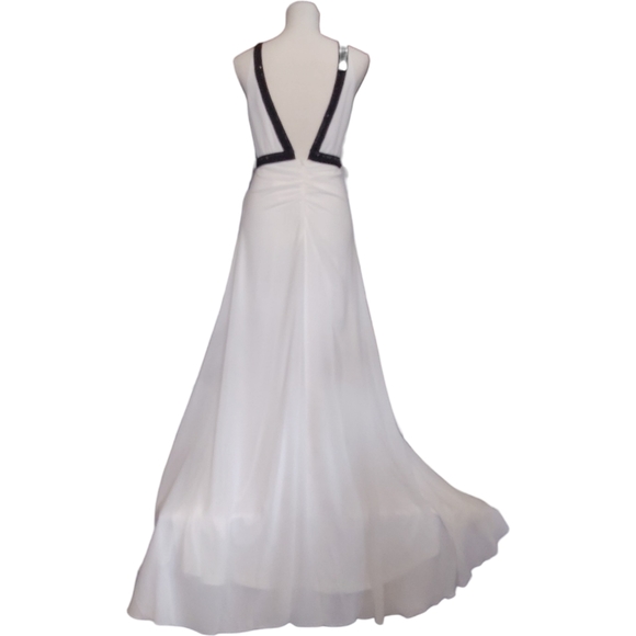 NWT Lulus A Perfect Dream White Chiffon Halter  Beaded Neckline Maxi   Dress - Picture 4 of 7